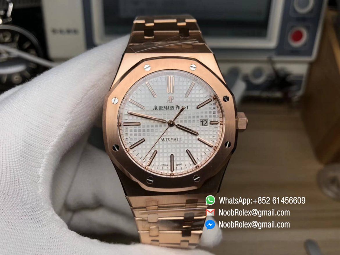 AP Royal Oak 41mm 15400 Rose Gold Plated White Textured Dial on Rose Gold Bracelet A3120 JF Best Replica Edition V5 01