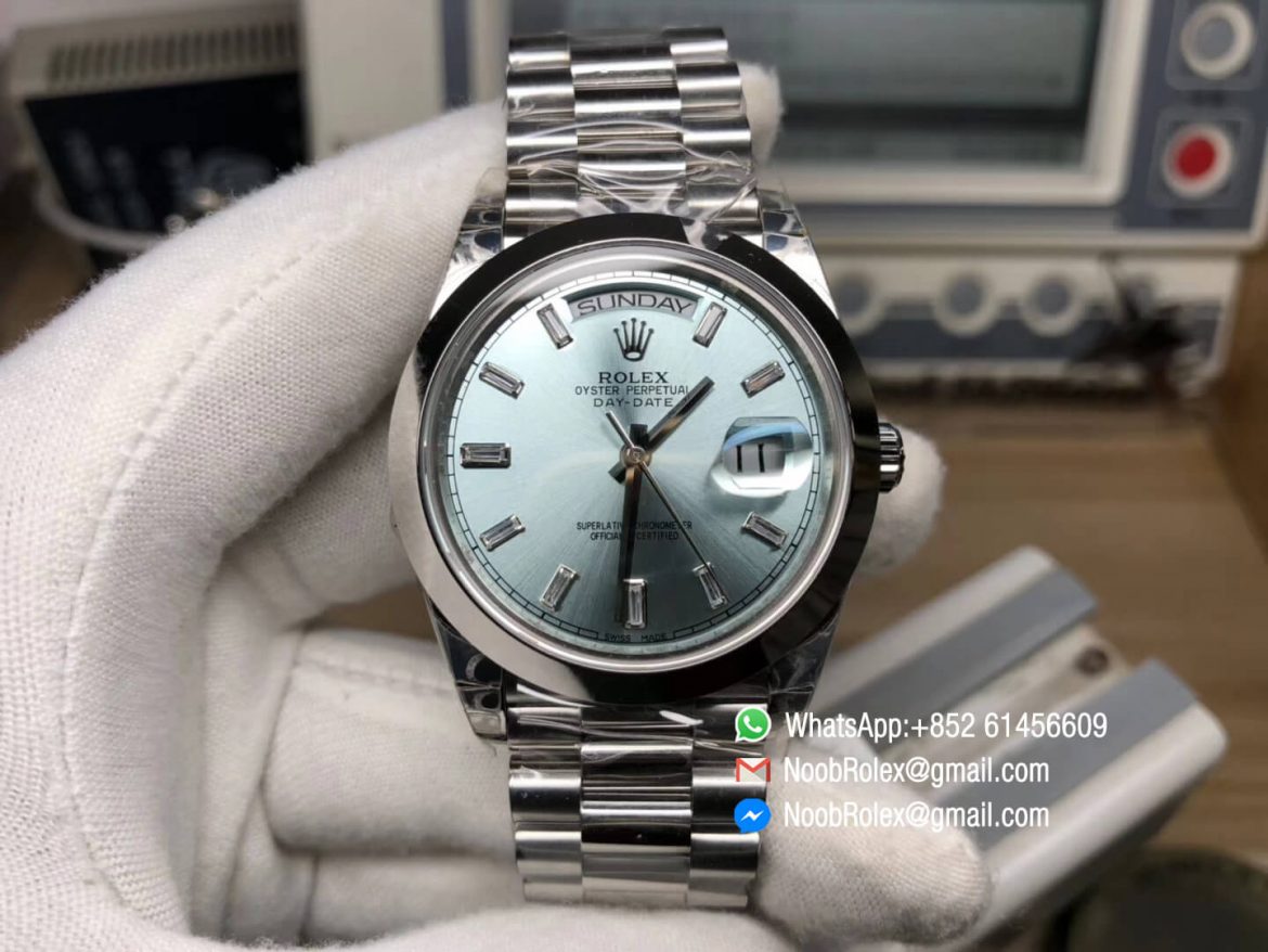 Day Date II Stainless Steel Polished Bezel Ice Blue Dial Crystal Markers on Steel Bracelet A3255 Same Serials Card Top Quality Replica Best Edition 01