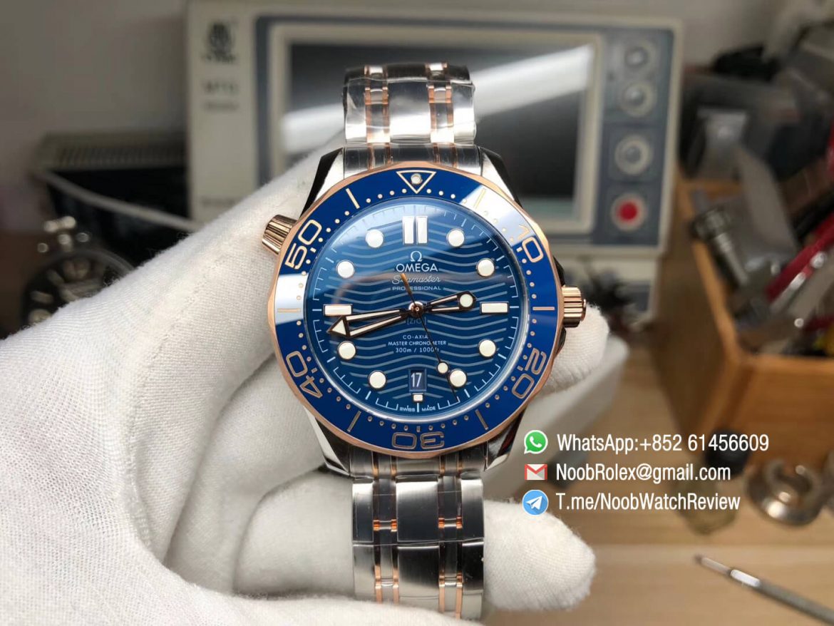 VSF Omega 2018 Seamaster Diver 300M Rost Gold Steel Two Tone Bracelet Rose Gold Bezel Blue Wave Textured Dial Super Clone A8800 01