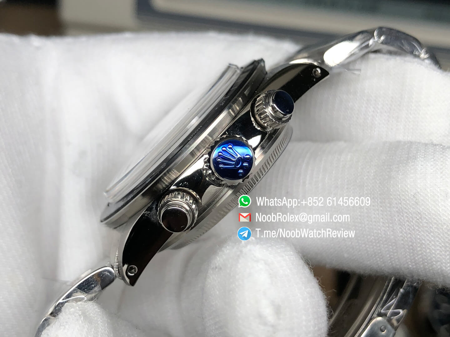 Vintage Rolex Daytona 6263 Steel Case Black Dial Black Tachymeter Bezel on Steel Bracelet Automatic Chrono Movement 06