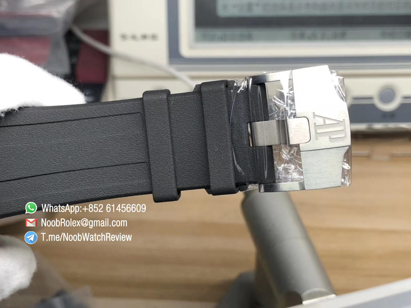 JF High Quality Rep Watch Royal Oak Offshore Diver AP 15707 Quarter Orange Index Ceramic Case on Rubber Strap A3120 09