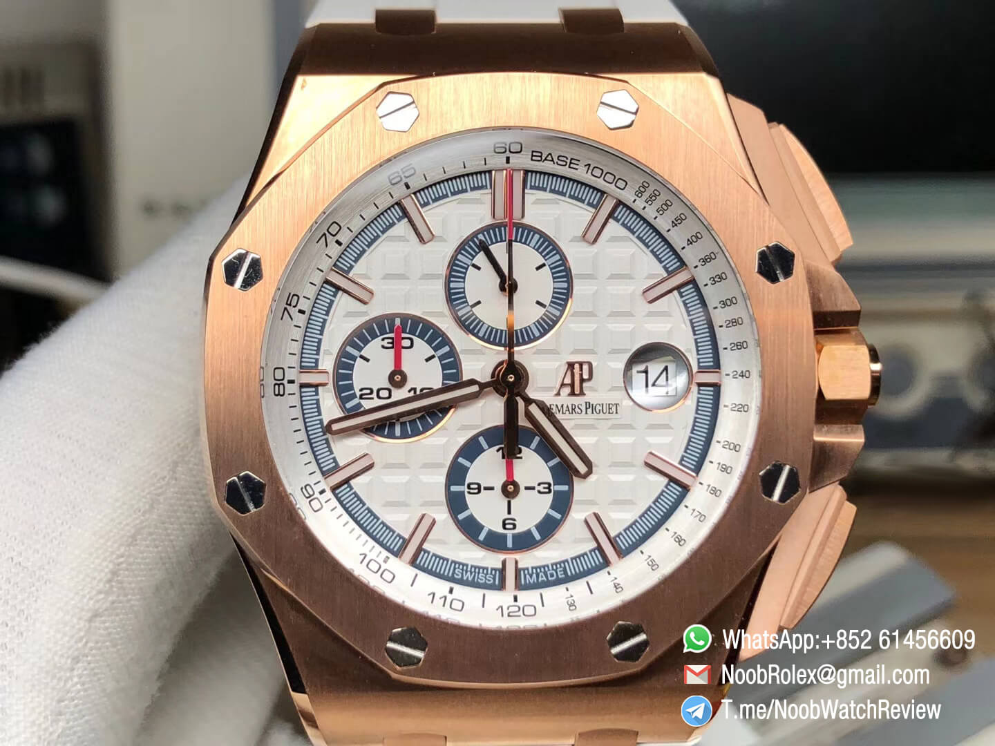 AP Royal Oak Offshore 26408OR 44mm Summer Edition 2017 Rose Gold Case on White Rubber Strap A3126 JF V2 02