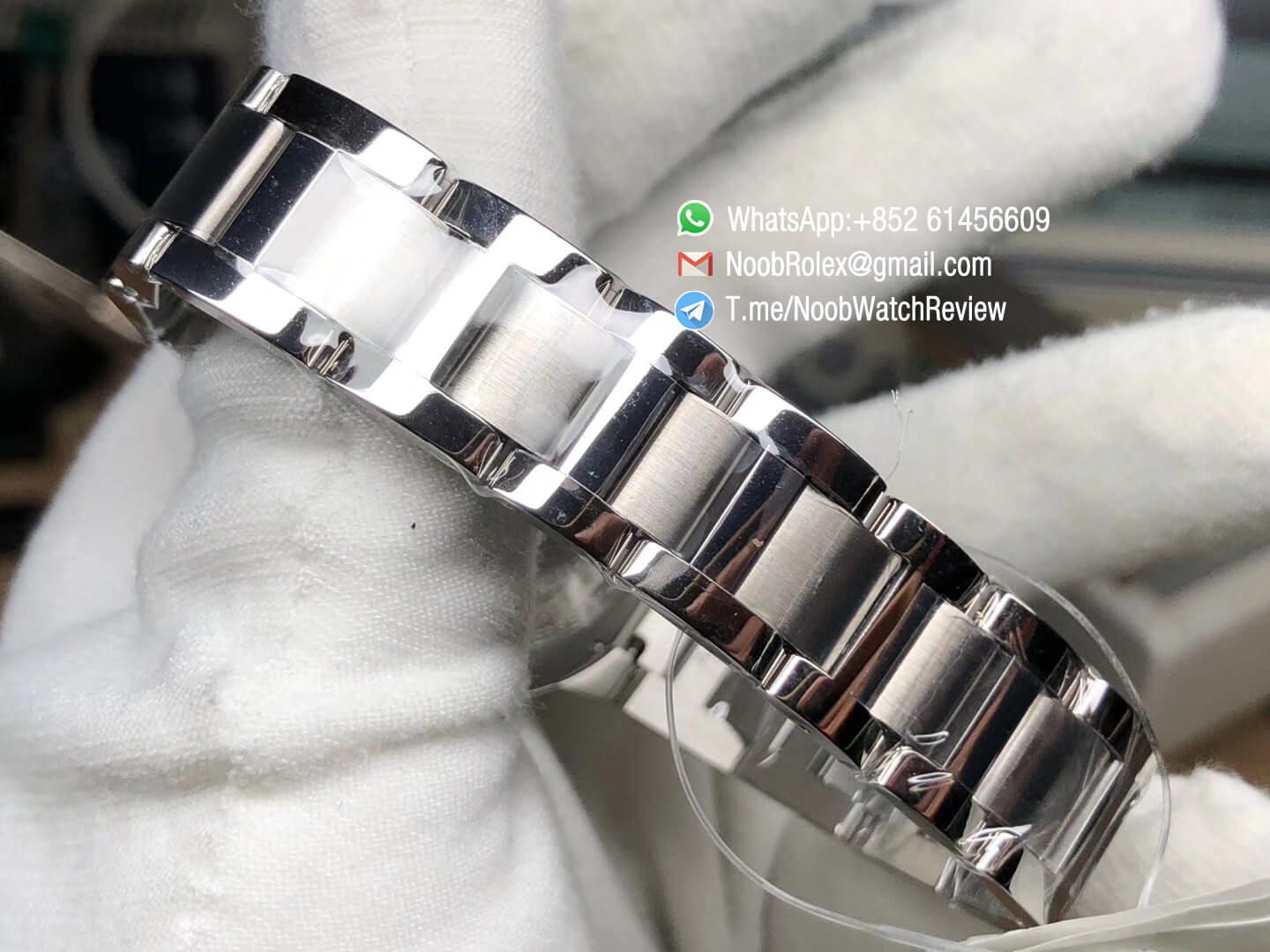 Balon Bleu W6920084 Lady Watch 33mm Silver Textured Dial Plated Diamonds Bezel Steel Case Bracelet Swiss Ronda Quartz V6F 09