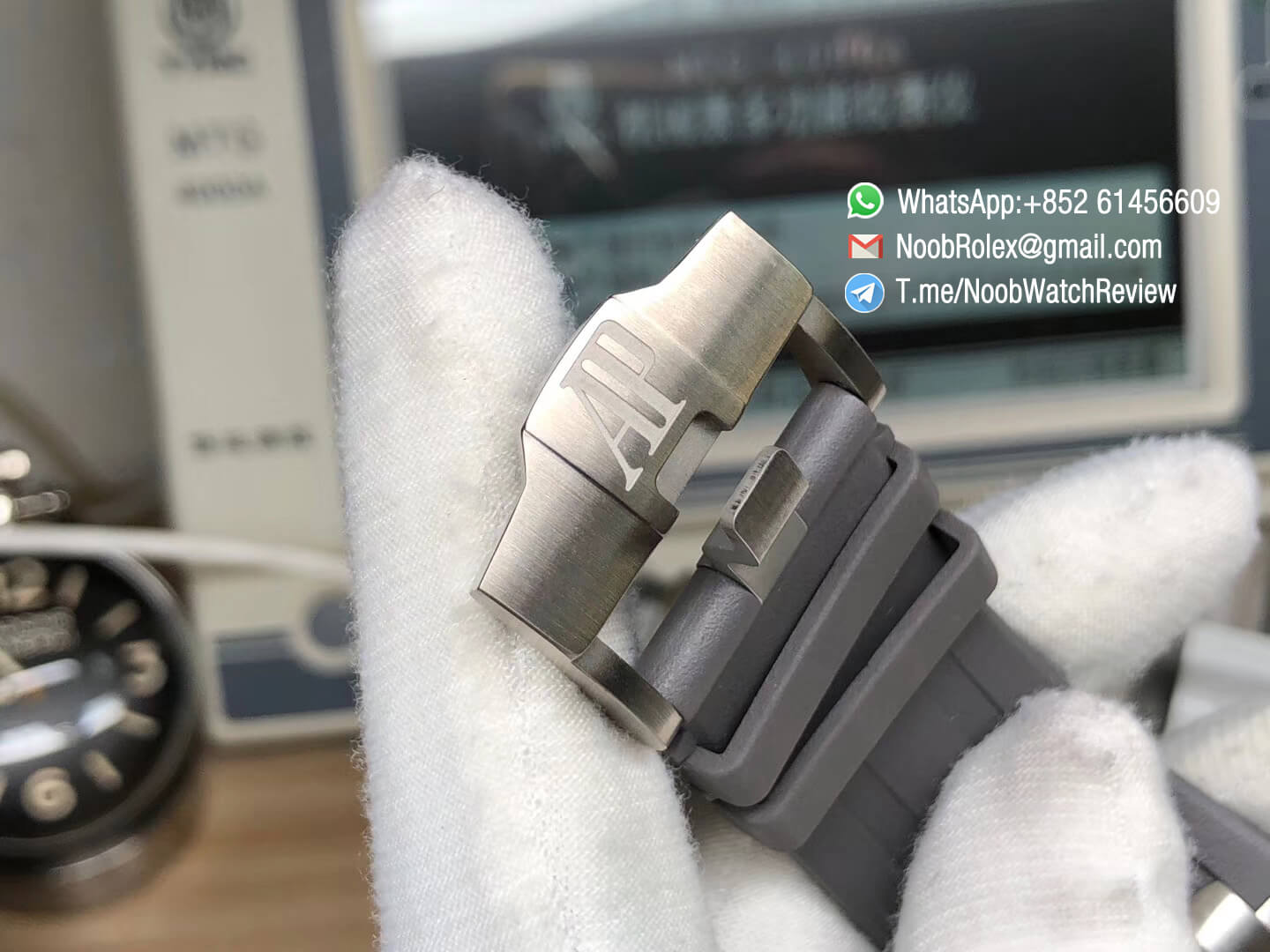 JF Sup Clone Royal Oak Offshore 44mm 26400IO 2017 Ceramic Bezel Titanium Case Black Dial On Grey Rubber Strap A3126 08