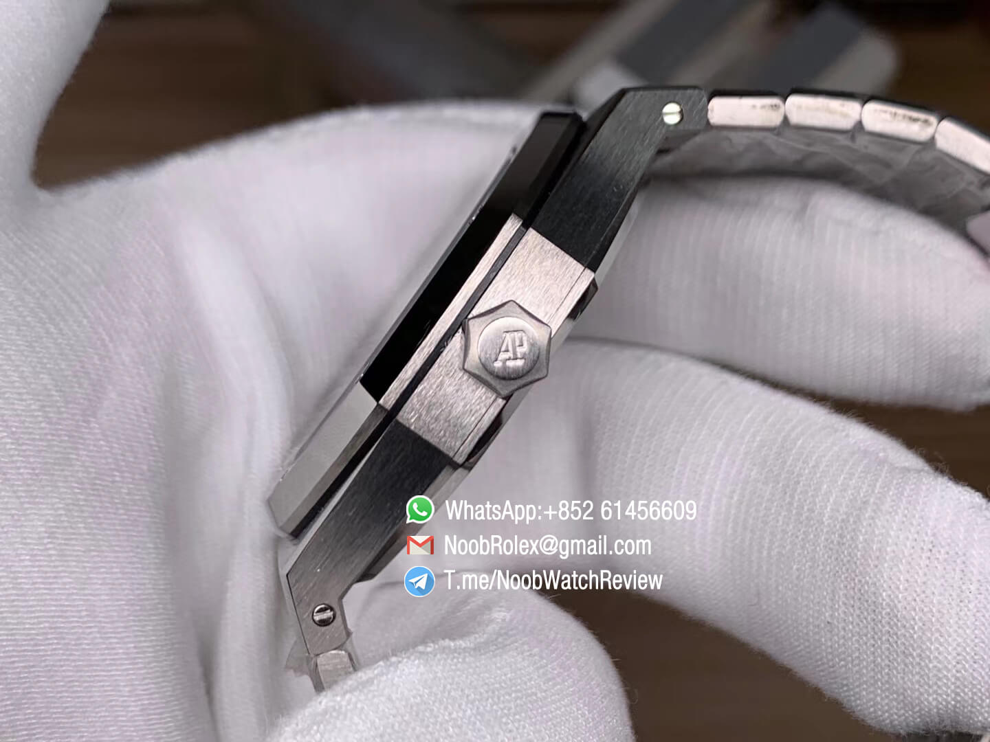 R8F Super Clone AP Royal Oak Tourbillon 2018 SIHH Steel Case Blue Sunburst Tapisserie Dial on Steel Bracelet Manual Winding 06