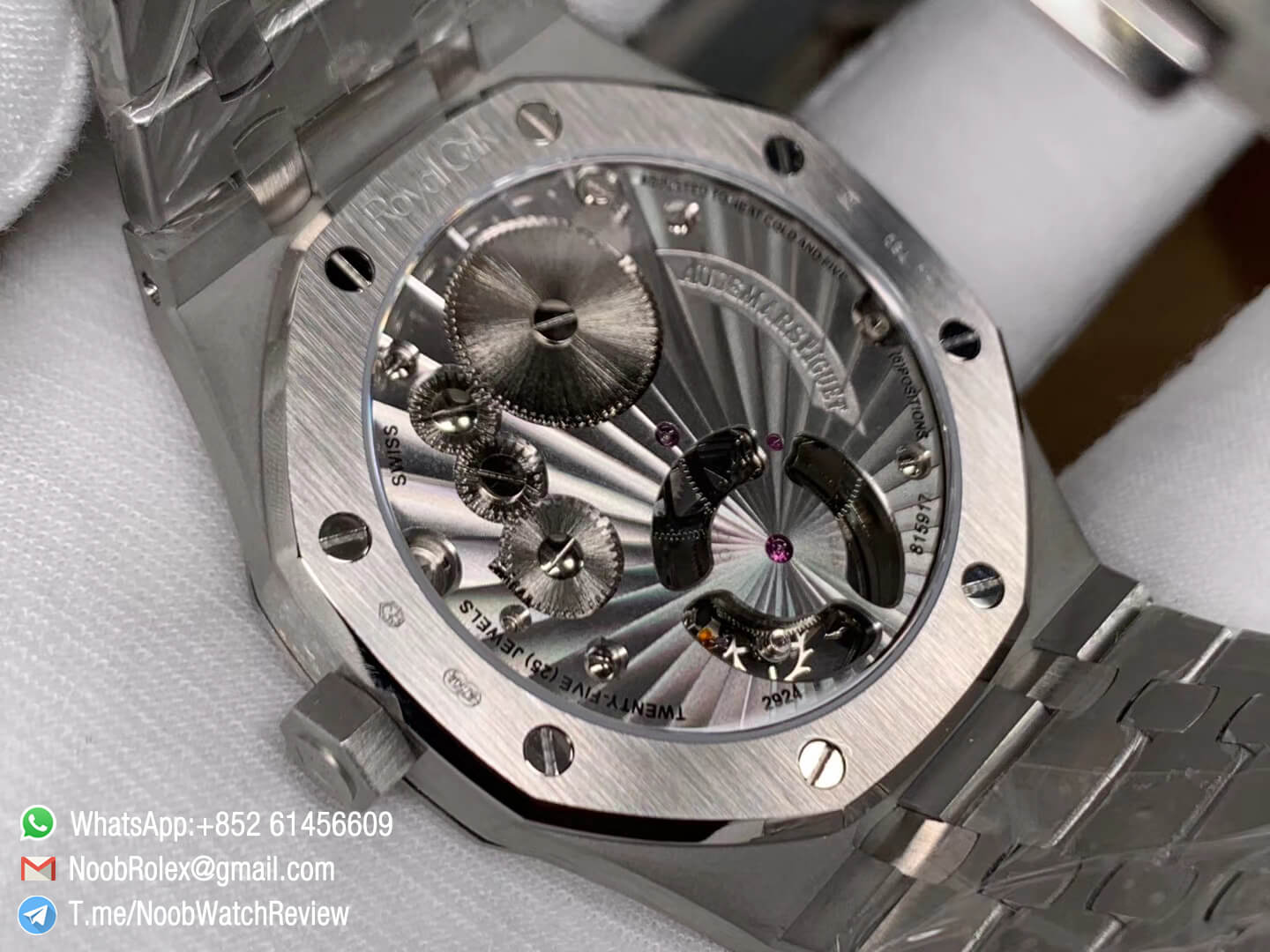 R8F Super Clone AP Royal Oak Tourbillon 2018 SIHH Steel Case Blue Sunburst Tapisserie Dial on Steel Bracelet Manual Winding 07